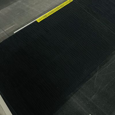 HJT CELLS 130W Schwarze Wetterbeständige BIPV-Dachfliesen einfach zu installieren UL-gelistete gehärteten Glasplatten